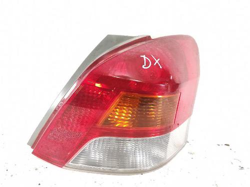 Højre baglygte TOYOTA YARIS (_P9_) 1.0 VVT-i (KSP90_, KSP90R) (69 hp) 27430055