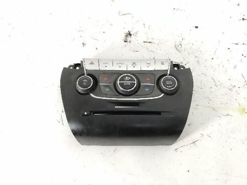 Used Climate control Climate control FIAT FREEMONT (345_) 2.0 JTD (140 hp) 39900067 39900067