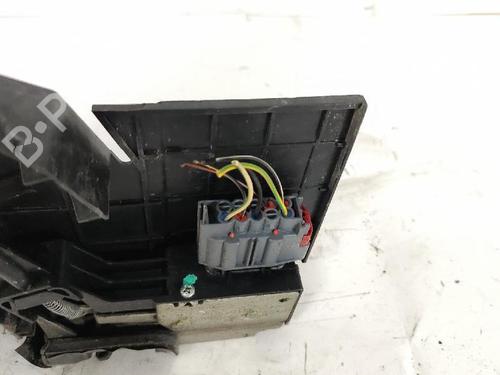 Front left lock FORD FIESTA V (JH_, JD_) 1.4 TDCi | BP27425248C98