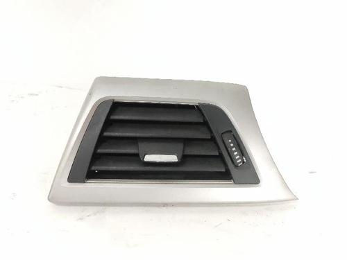 Used Air vent BMW 3 (F30, F80) 318 d (150 hp) 27626323