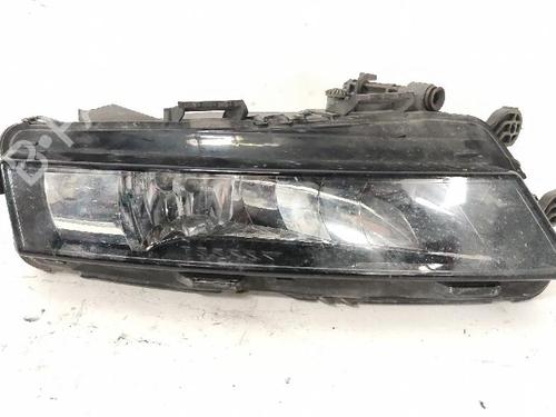 left-front-fog-light-skoda-octavia-iii-combi-5e5-5e6-2012-2013-2014-2015-2016-2017-2018-2019-2020-31826588 main image