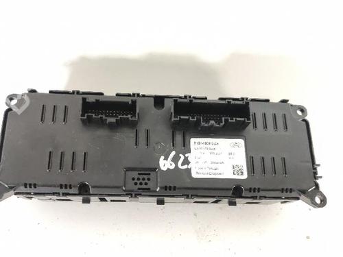 Climate control FORD FIESTA VII (HJ, HF) 1.5 TDCi | BP37682942I5 - Image 2