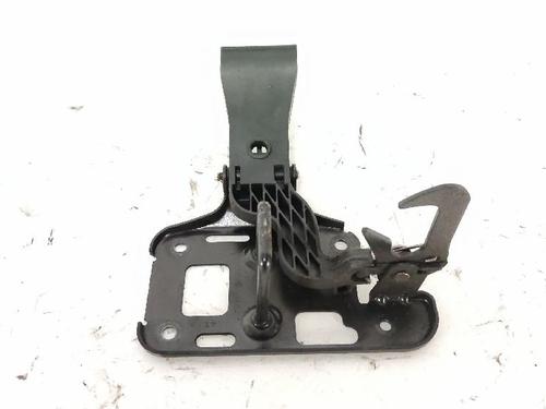 hood-lock-audi-a4-b8-8k2-2007-2008-2009-2010-2011-2012-2013-2014-2015-2016-2017-27428020 main image