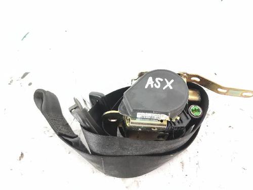 Used Front left seatbelt VW POLO IV (9N_, 9A_) 1.2 12V (64 hp) 27429473