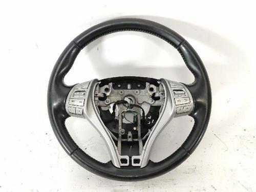 Used Steering wheel NISSAN QASHQAI II (J11, J11_) 1.5 dCi (110 hp) 30718907