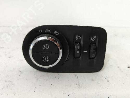 Used Headlight switch OPEL MERIVA B MPV (S10) 1.3 CDTI (75) (95 hp) 27588028