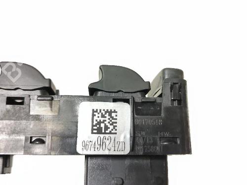 Left front window switch PEUGEOT 208 I (CA_, CC_) 1.4 HDi | BP29204158I27 