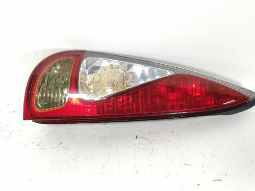 Used Left taillight Left taillight TOYOTA YARIS VERSO (_P2_) 1.3 (NCP20_, NCP22_, NCP20R, NCP22R) (84 hp) 27419449 27419449