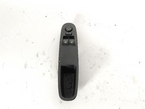Used Left front window switch Left front window switch LANCIA YPSILON (312_) 1.2 (312.PXA1A, 312.YXA1A) (69 hp) 40622693 40622693