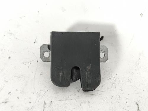 Tailgate lock VW POLO IV (9N_, 9A_) 1.4 TDI | BP27419587C101