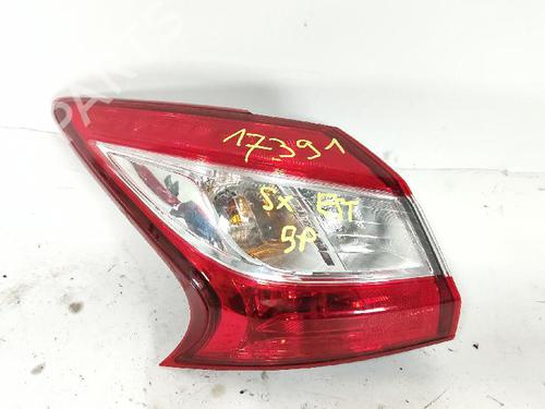 left-taillight-nissan-pulsar-hatchback-c13-2014-32490905 main image