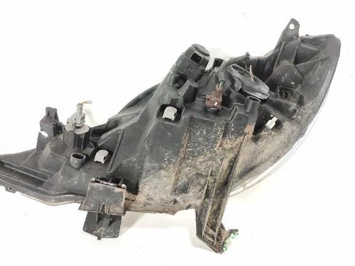 Right headlight PEUGEOT 107 (PM_, PN_) 1.0 | BP32154655C29