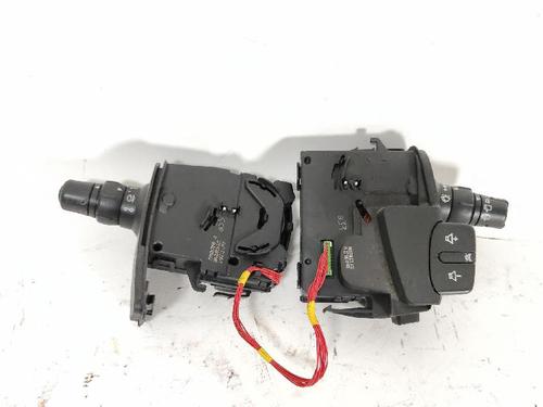 Used Steering column stalk RENAULT CLIO III (BR0/1, CR0/1) 1.5 dCi (C/BR0G, C/BR1G) (68 hp) 27415041