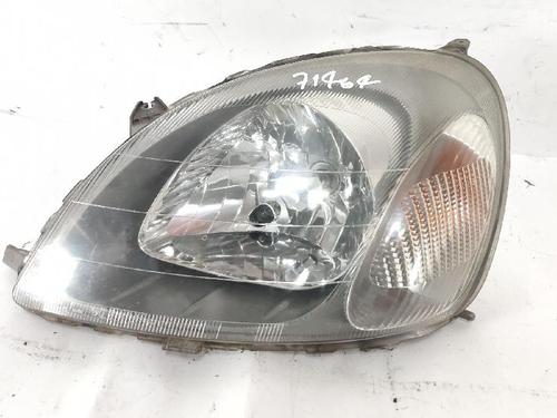 Venstre forlygte TOYOTA YARIS (_P1_) 1.3 (NCP10, SCP12_) (86 hp) 27426337