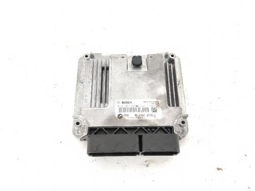 Used Engine control unit (ECU) Engine control unit (ECU) BMW 3 Touring (F31) 320 d xDrive (184 hp) 40524198 40524198