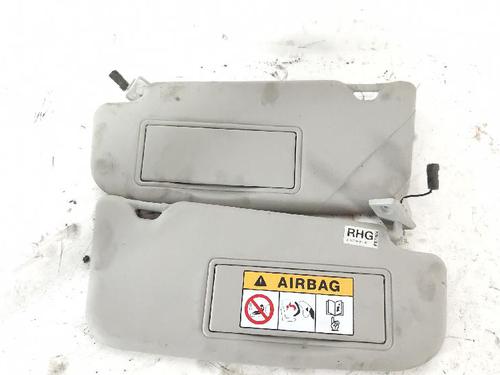 Left sun visor RENAULT KADJAR (HA_, HL_) 1.5 BLUE dCi 115 (HLA6) | BP37756595I1 - Image 2