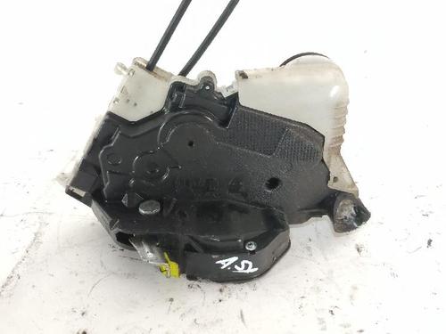 Used Front left lock TOYOTA YARIS (_P13_) 1.0 (KSP130_, KSP130) (69 hp) 27424793