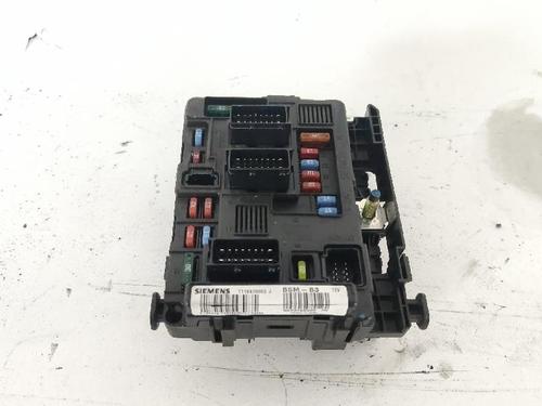 Used Fuse box Fuse box CITROËN XSARA PICASSO (N68) 1.6 HDi (109 hp) 27424834 27424834