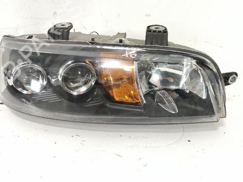 Used Right headlight FIAT PUNTO (188_) 1.2 16V 80 (188.233, .235, .253, .255, .333, .353, .639,... (80 hp) 31608747