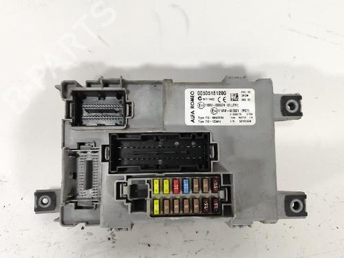 Used Electronic module Electronic module ALFA ROMEO MITO (955_) 1.4 TJet (955AXG1A) (120 hp) 33904336 33904336