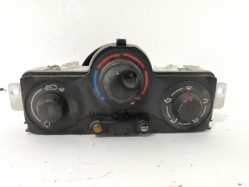 Used Climate control Climate control RENAULT KANGOO / GRAND KANGOO II (KW0/1_) 1.5 dCi 105 (KW0F) (103 hp) 32719136 32719136