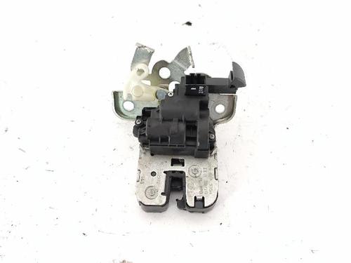 Used Tailgate lock AUDI A1 (8X1, 8XK) 1.2 TFSI (86 hp) 27427082