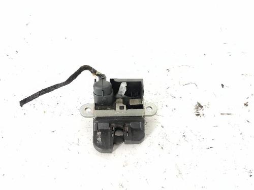 Used Tailgate lock Tailgate lock VW TOURAN (1T3) 1.6 TDI (90 hp) 39900129 39900129