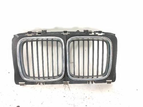 Grill BMW 5 (E34) 520 i (129 hp) 27423005