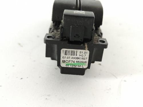 Left front window switch MAZDA 2 (DE_, DH_) 1.4 MZR-CD | BP38636126I27 - Image 3