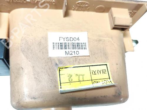 Left front window switch KIA SORENTO I (JC) 2.5 CRDi 4WD | BP35774894I27 - Image 4