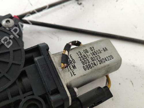 Right front window motor FORD FIESTA V (JH_, JD_) 1.4 TDCi | BP29518533E20 