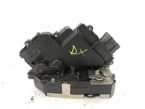 Used Front right lock SMART FORTWO Coupe (451) 1.0 (451.331, 451.380) (71 hp) 28620321