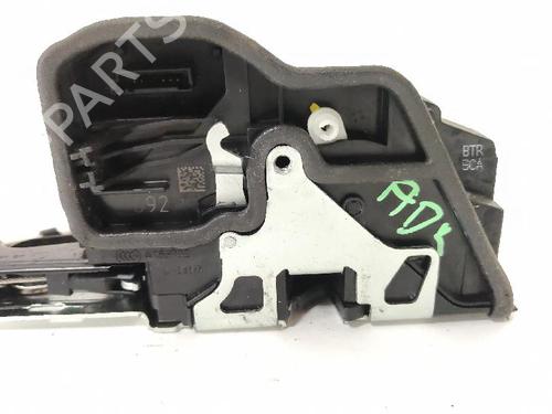 Front right lock BMW 5 Touring (F11) 520 d | BP32154738C97