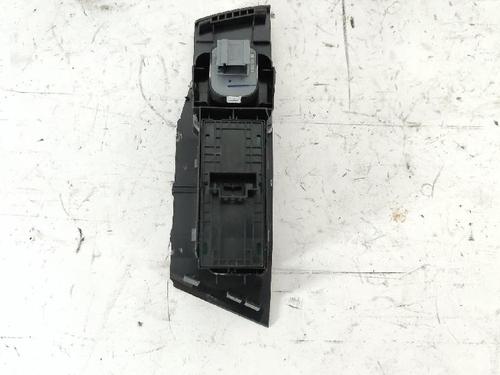 Left front window switch VW POLO VI (AW1, BZ1, AE1) 1.6 TDI | BP36031390I27 - Image 2