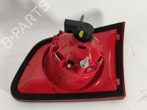 Left taillight VW PASSAT B6 (3C2) 1.9 TDI | BP27418022C34 - Image 2