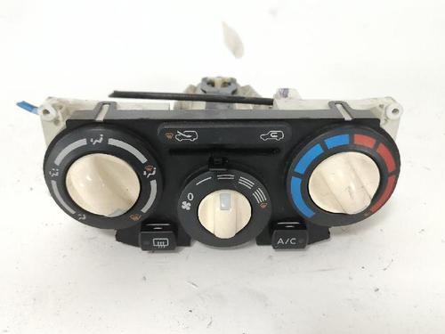 Used Climate control Climate control NISSAN MICRA III (K12) 1.2 16V (80 hp) 29990189 29990189