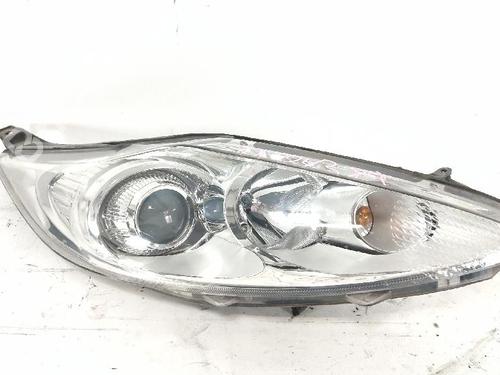 Højre forlygte FORD FIESTA VI (CB1, CCN) 1.25 (60 hp) 30504641