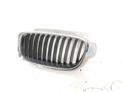 Used Grille BMW 3 (F30, F80) 318 d (150 hp) 27647931