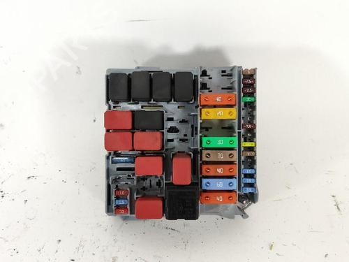 Used Fuse box Fuse box LANCIA YPSILON (312_) 1.2 (312.PXA1A, 312.YXA1A) (69 hp) 30411137 30411137