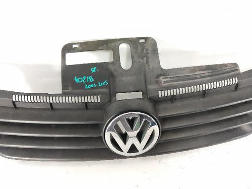 Used Grille VW POLO IV (9N_, 9A_) 1.4 16V (75 hp) 27417887