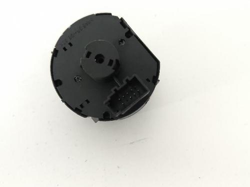 Headlight switch VW TIGUAN (5N_) 1.4 TSI | BP33841075I24 - Image 3