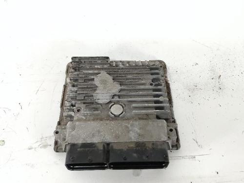 Used Engine control unit (ECU) Engine control unit (ECU) VW GOLF PLUS V (5M1, 521) 1.6 TDI (90 hp) 33686855 33686855