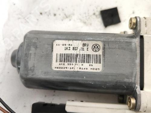 Left front window motor VW GOLF V (1K1) | BP37661361E21 - Image 4
