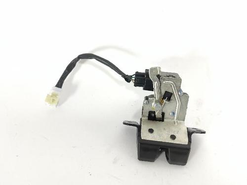 tailgate-lock-hyundai-i20-active-ib-gb-2015-2016-2017-2018-2019-2020-2021-40038936 main image