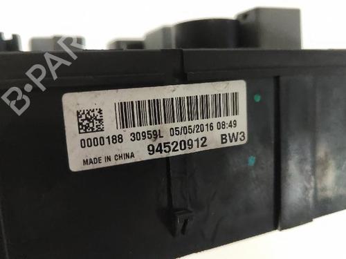 Fuse box OPEL MOKKA / MOKKA X (J13) 1.6 CDTI (_76) | BP28689225E1