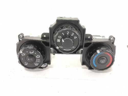 Used Climate control Climate control DAIHATSU TERIOS (J2_, F7__) 1.3 VVT-i 4x4 (86 hp) 27626165 27626165