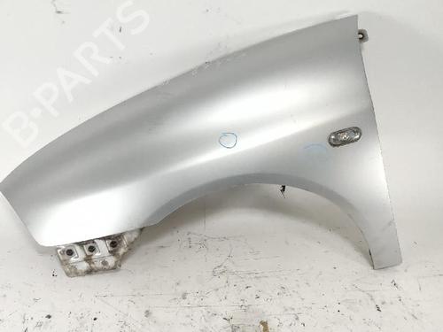 Used Left front fenders Left front fenders 37259176 37259176