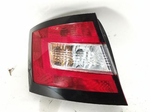 Used Left taillight SKODA FABIA III (NJ3) 1.0 (75 hp) 27426947