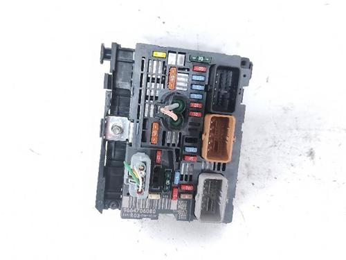 Used Fuse box Fuse box PEUGEOT 807 (EB_) 2.0 HDI (136 hp) 36447428 36447428