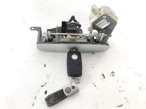 Used Tailgate handle Tailgate handle VW POLO IV (9N_, 9A_) 1.4 16V (80 hp) 33976215 33976215